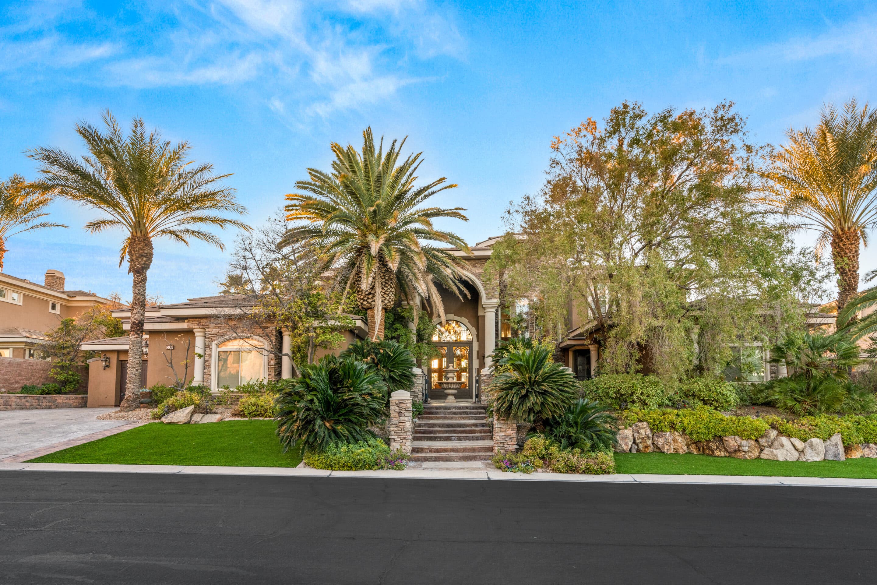 Custom Home Builders in Las Vegas